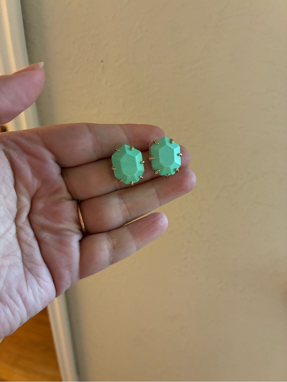 Kendra Scott Mint Green Morgans